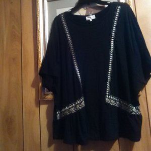 Thyme & Honey Black Tunic Stretch Top